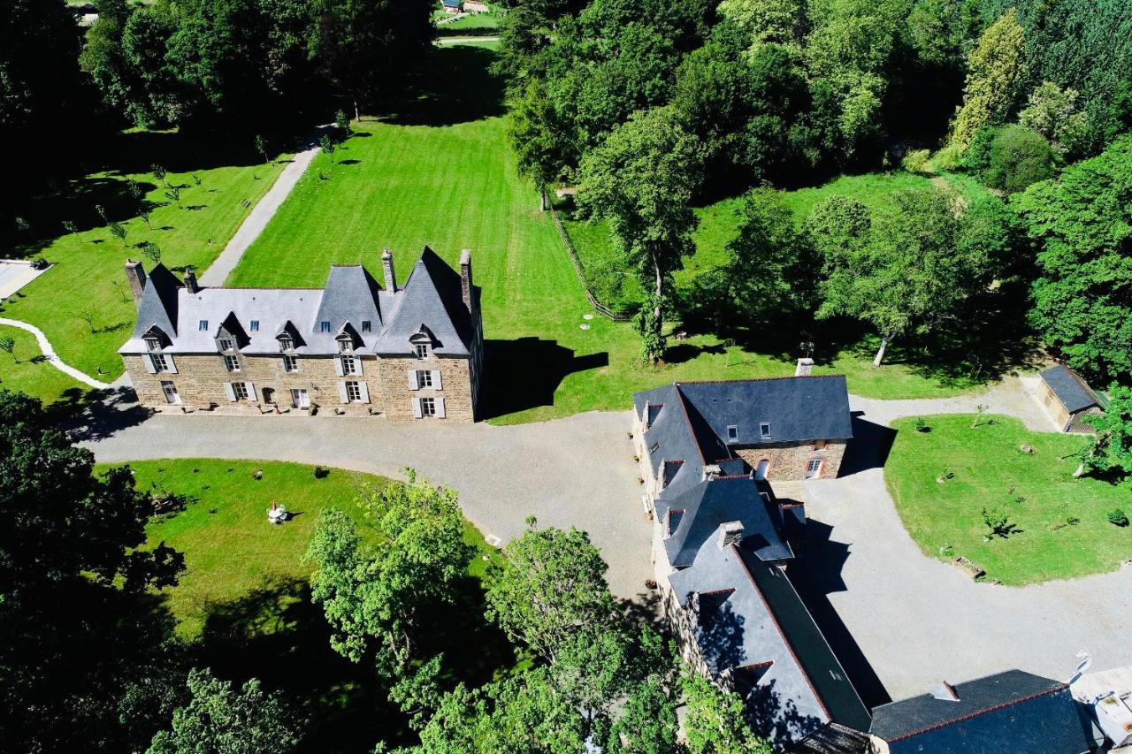 Chambres D'Hotes Chateau De La Croix Chemin Saint-Leger-des-Pres 外观 照片