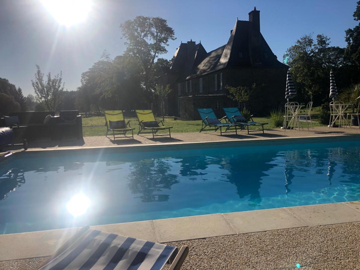 Chambres D'Hotes Chateau De La Croix Chemin Saint-Leger-des-Pres 外观 照片