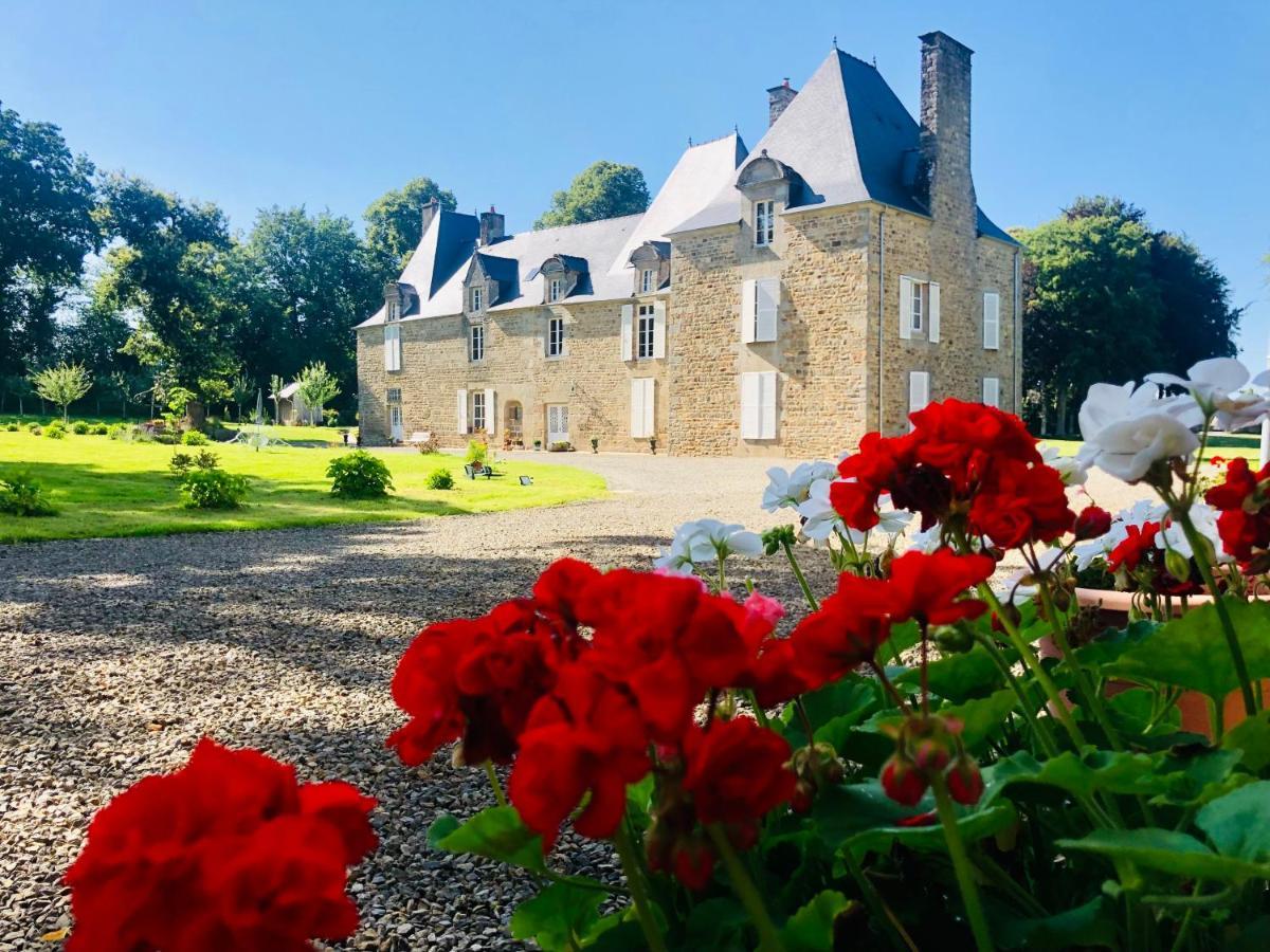 Chambres D'Hotes Chateau De La Croix Chemin Saint-Leger-des-Pres 外观 照片