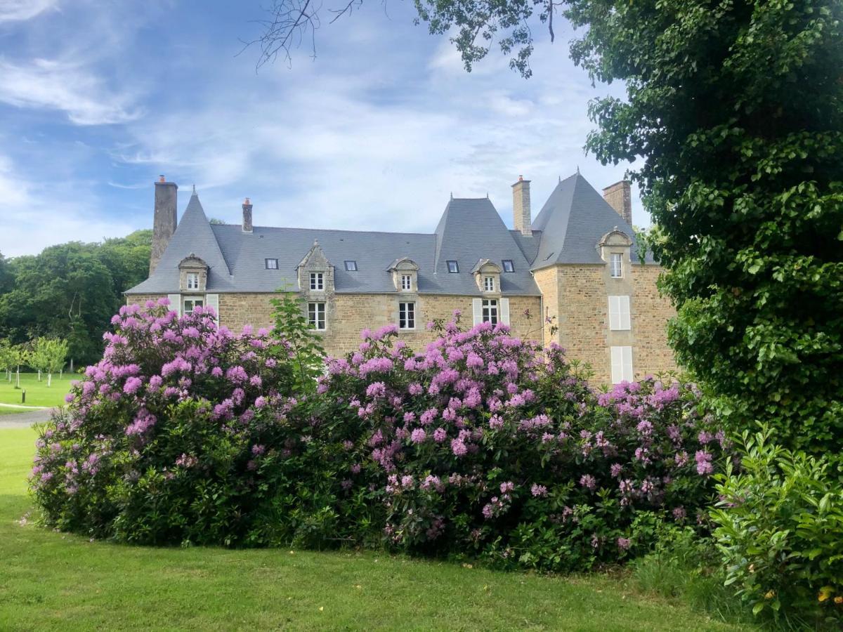 Chambres D'Hotes Chateau De La Croix Chemin Saint-Leger-des-Pres 外观 照片