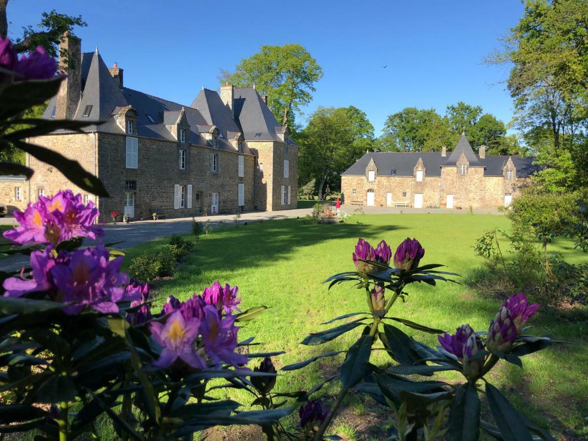 Chambres D'Hotes Chateau De La Croix Chemin Saint-Leger-des-Pres 外观 照片